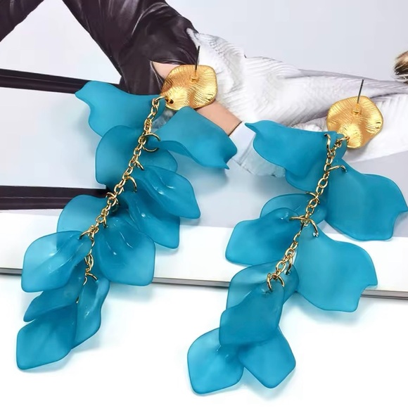 Blue Petal Cascade Acrylic Earrings – Bold Floral Statement Jewelry - Picture 6 of 7